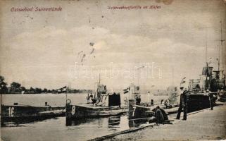 Ostseebad Swinemünde / Swinoujscie; Unterseebootflottille im Hafen / German torpedo boats 8, 16 and 7