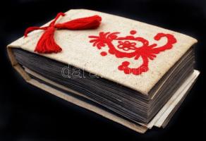 cca 1930-1940 Egyedülálló Tabán fotó és képeslap gyűjtemény. 64 db, nagyrészt eredeti fotó, kisebb r...