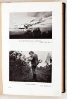 Avarffy Elek: Vadászutakon. 43 képpel. Budapest, 1942, dr. Vajna és Bokor. Kiadói karton kötésben