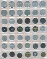 ~400db-os vegyes magyar és külföldi fémpénzgyűjtemény érmetartó albumban, jobb darabokkal T:vegyes ~400pcs of diff. coins from diff. countries, in collectors album, with better pieces C:mixed