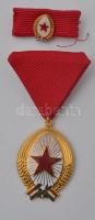 1985. "Munka Érdemrend" arany fokozata, aranyozott, zománcozott Br kitüntetés mellszalagon, szalagsávon miniatűrrel dísztokban T:2