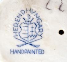 Herendi vadászó fiú, kézzel festett, jelzett, hibátlan, m:12 cm