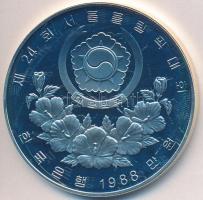 Dél-Korea 1988. 10.000W "1988 Olimpia - Focisták" T:PP
South Korea 1988. 10.0000 Won &quot...