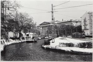 1973. december 1. Budapest, Kálvin tér, 74-es troli, 9x14 cm