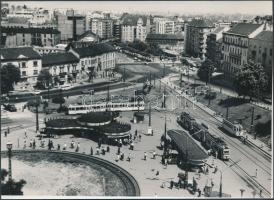 cca 1965 Budapest, rálátás a Moszkva térre és a Széna térre, 13x18 cm