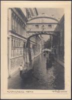 1934 Thöresz Dezső (1902-1963): Venezia, vintage fotó, rézkarc utánzatú művészfólián keresztül nagyítva, feliratozva, 11x16 cm, papírméret 19,5x14 cm