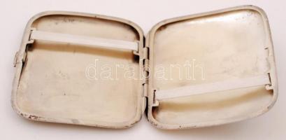 Ezüst (Ag.) cigarettatárca, jelzett, nettó:82 g, 8×9 cm