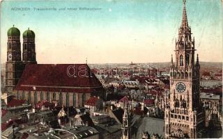 München, Frauenkirche und neuer Rathausturm / church, Town Hall tower (small tear)