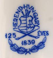 Kagyló alakú virágmintás Herendi porcelán kínáló, kézzel festett, jelzett, kopásnyomokkal, 22,5×22 c...