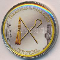 Egyiptom 2010. 1Ł "Pásztorbot és korbács, a királyság jelképei" multicolor T:1- Egypt 2010. 1 Pound "Crook and Flail, Symbols of Kingship" multicolor C:AU