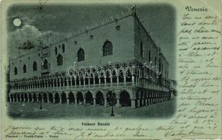 Venice, Venezia; Palazzo Ducale / palace at night (EK)