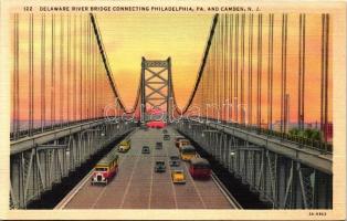 Delaware river bridge connecting Philadelphia and Camden, automobiles, autobus