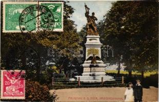 Sokolov, Falkenau an der Eger; Kriegerdenkmal / war monument