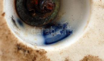 Kisméretű gazdagon díszített jelenetes Altwien porcelán díszváza fedéllel, kézzel festett, jelzett, ...