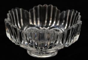 Üveg tétel: 10 db csiszolt pohár, kiöntő, tálka, összesen:12 db