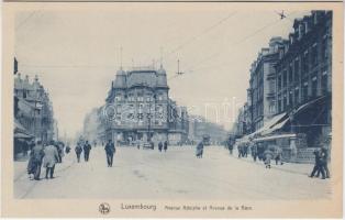 Luxembourg, Avenue Adolphe and de la Gare, bank, tram