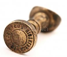 3 oldalas, réz, pecsétnyomó, "A Sch" és "Adolf Schödl Mistelbach" körirattal, 7c...