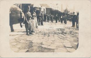 Cs. és kir. haditengerészek Alexandria utcáin / K.u.K. mariners in a street in Alexandria, photo