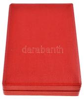 1964. "Kiváló Szolgálatért Érdemrend" aranyozott, zománcozott Br kitüntetés mellszalagon, ...