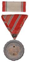 1957. "Szolgálati Érdemérem" zománcozott Br kitüntetés mellszalagon, nem eredeti szalagsáv...