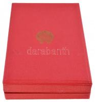 1957. "Szolgálati Érdemérem" zománcozott Br kitüntetés mellszalagon, nem eredeti szalagsáv...