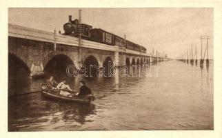 Venice, Venezia; Ponte della Ferrovia sulla Laguna / railroad bridge