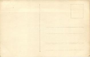 1915 Pola (?); a baracktábor renoválása alkalmával 104 patkány lelte halálát egy nap / K.u.K. navy b...