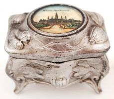 Szecessziós ékszertartó a bécsi városháza képével, jelzett (Germany metal), fém,  3,5×6 cm, m:3,5 cm / Art Noveau jewelry box with Wien-Rathaus, metal