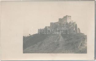 Zsolnalitva, vár / castle photo (lyuk / pinhole)