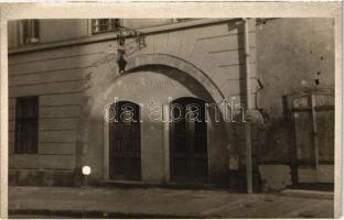 Budapest I. Fortuna utca 3. 'Pest-Buda' vendéglő, photo