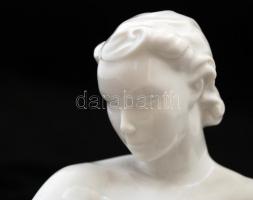 Drasche fekvő akt, fehér mázas, jelzett, hibátlan, apró foltokkal, h:23 cm, m:14 cm