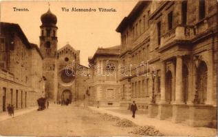 Trento, Via Alessandro Vittoria / street