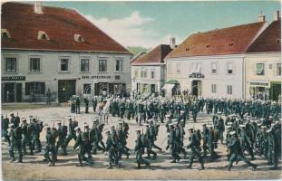 Oesterr. Militär 17., Series 924., military parade, shop of Karl Apfelthaler and Geist