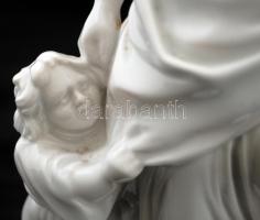 Herendi anya gyermekével, fehér mázas, jelzett, hibátlan, m:27 cm