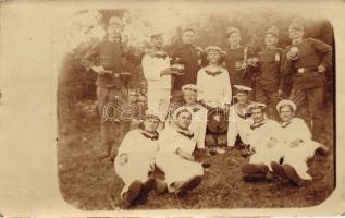 Sailors of SMS Zrínyi and soldiers, photo (EK)