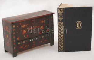 Móra Ferenc: Szegedi tulipános láda. II. kötet. Budapest, 1936, Révai. Kiadói egészvászon kötésben, szegedi tulipános ládában.