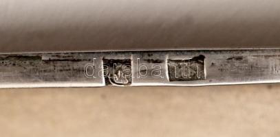 Ezüst (Ag.) cigarettatárca, jelzett, mesterjeggyel, belül gravírozott felirattal, nettó:51 g, 7,5×5 ...