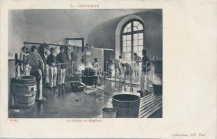 La douche au Régiment / French military, sanitary facilities : E. Chaperon