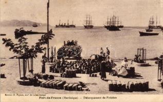 Fort-de-France, Debarquement de Potiches / Landing of Potiches, port, ship