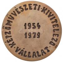 Kiss István (1927-) 1979. "Képzőművészeti Kivitelező Vállalat" Br plakett (93mm) T:1-,2