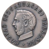 Búza Barna (1910-2010) DN "Magyar Közgazdasági Társaság / Kiváló tevékenységéért" ezüstözött Br emlékérem (70mm) T:2