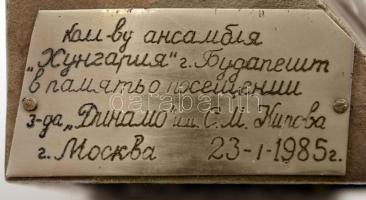 1985 Szovjet fém fejszobor, feliratozva, m: 22 cm