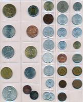 160db-os vegyes főleg külföldi fémpénz gyűjtemény érmetartó albumba rendezve, jobb darabokkal T:vegy...