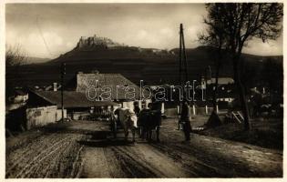 Szepesváralja, Spisské Podhradie; Utcakép szekérrel, vár, Michael Szabó kiadása / street, castle