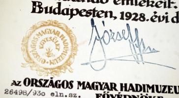 1928 Az Országos Magyar Hadimúzeum Egyesület fővédnöke által kiadott emléklap, 6 db életkép az Érdek...