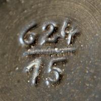 Irizáló, eozin hatású lila kerámia kaspó, hibátlan, jelzett, m: 14 cm, d: 15 cm