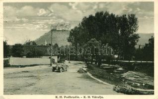 Krasznahorkaváralja, Utcakép, automobil / street view with automobile and the castle (EK)