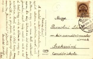 Krasznahorkaváralja, Utcakép, automobil / street view with automobile and the castle (EK)