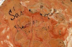 Jelzett (Sásdi) korsó, kézzel festett mázas kerámia, apró lepattanással, m: 27 cm