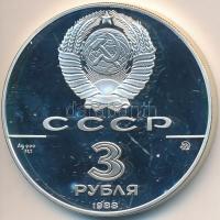 Szovjetunió 1987. 3R Ag "1000 éves az orosz építészet" T:PP
Soviet Union 1987. 3 Roubles A...